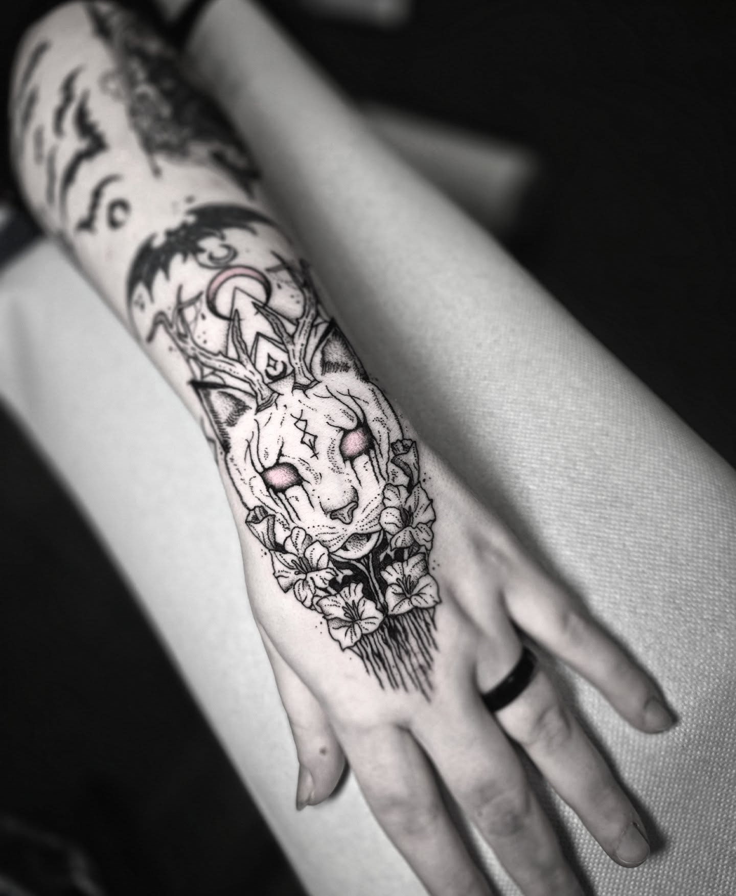 Lavoro tatuaggio Elysdraka Ink — lettering